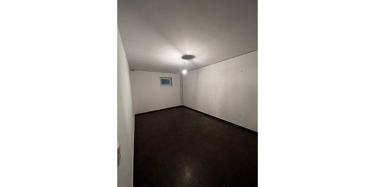 Doppelhaushälfte Amstetten - 7 Zimmer, 185 m&sup2;, 2.000&euro; | Angebot:26819968