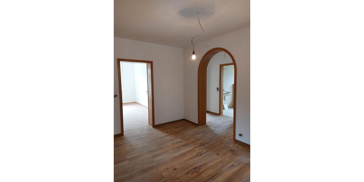 Erdgeschoßwohnung Blaustein - 4 Zimmer, 170 m&sup2;, 1.750&euro; | Angebot:24859616