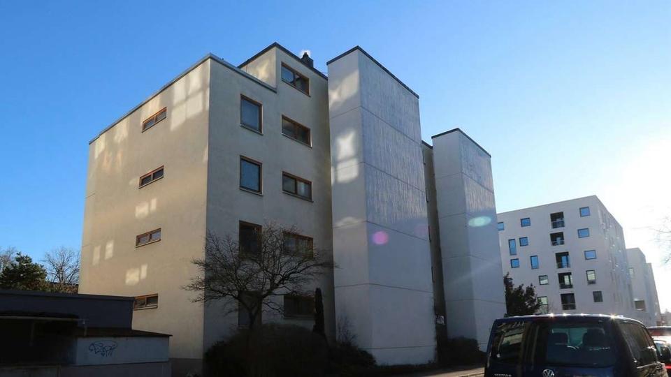 Möbliertes 1-Zimmer Apartment mit Balkon - Stadtmitte Neu-Ulm 1 zimmer