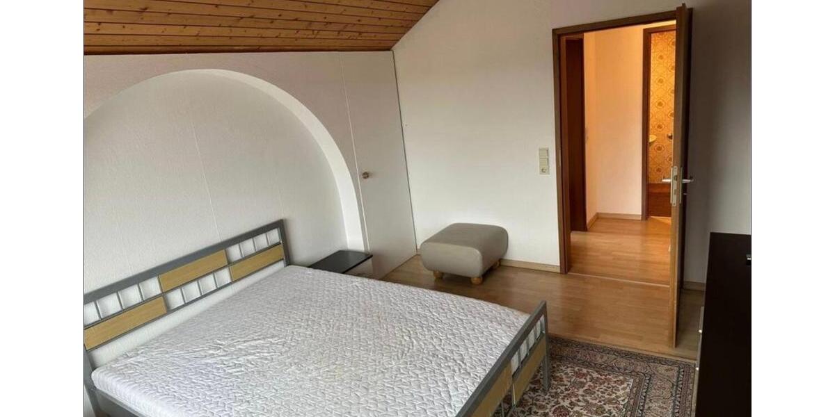 Dachgeschoßwohnung Ulm Donautal - 2 Zimmer, 63 m&sup2;, 999&euro; | Angebot:26375262