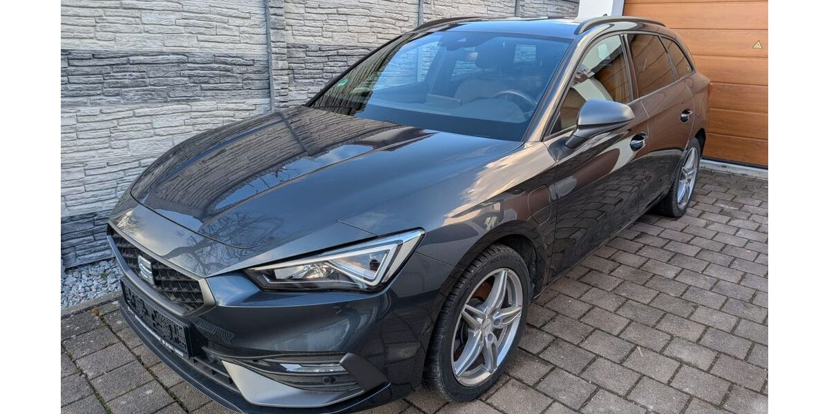 Seat Leon 47.319 km 21.800 &euro; Herbrechtingen 89542