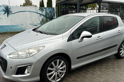 Peugeot 308 153.300 km 1.450 € Laupheim 88471