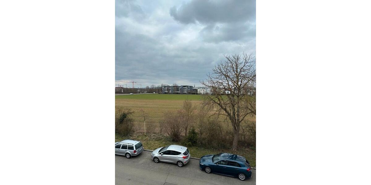 Etagenwohnung Neu-Ulm Ludwigsfeld - 3 Zimmer, 80 m&sup2;, 1.330&euro; | Angebot:25650970