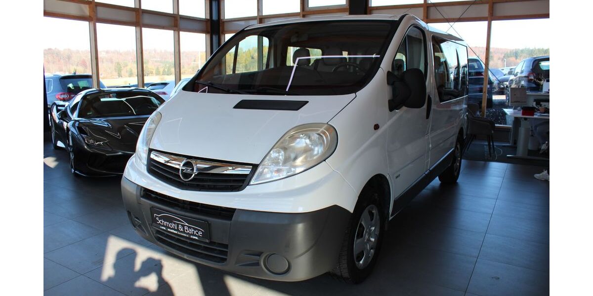 Opel Vivaro 131.000 km 9.990 € Amstetten 73340