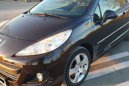 Peugeot 207 79.000 km 7.300 &euro; Herbrechtingen 89542