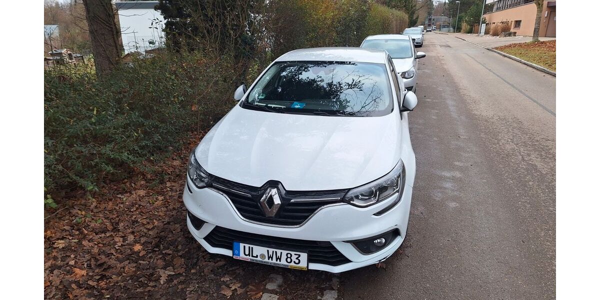 Renault Megane 112.000 km 9.999 € Ulm 89075