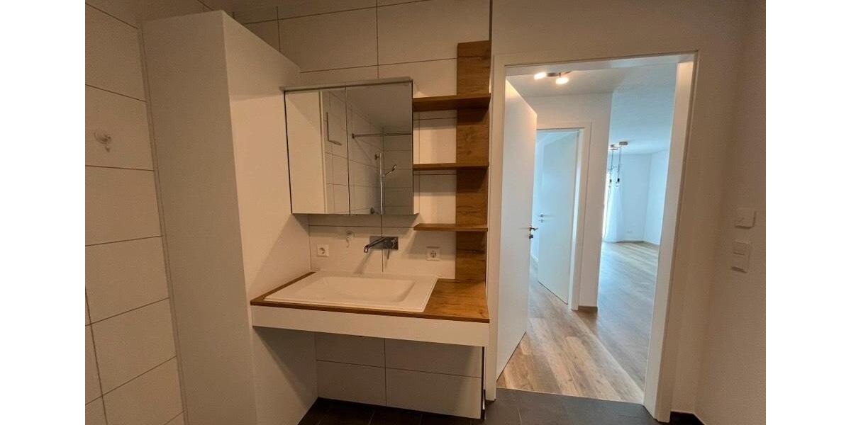 Etagenwohnung Laupheim - 2.5 Zimmer, 71 m&sup2;, 330.000&euro; | Angebot:26579642