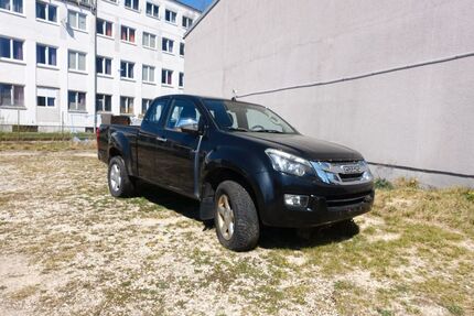 Isuzu D-Max 157.000 km 6.990 &euro; Neu-Ulm 89231