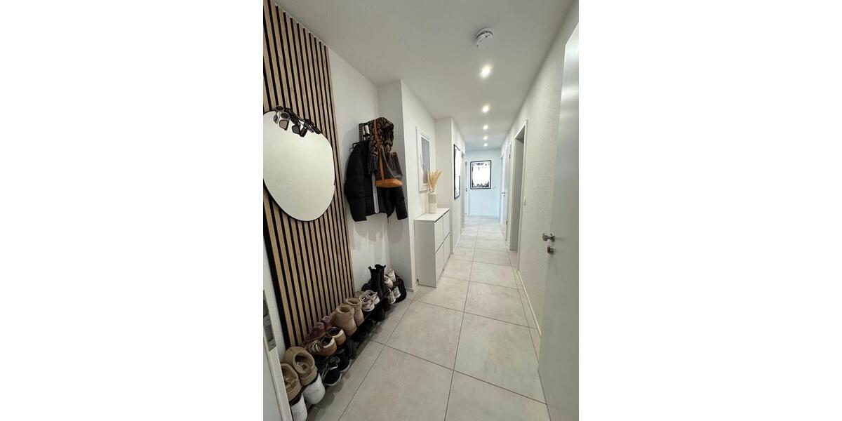 Etagenwohnung Schemmerhofen - 3 Zimmer, 86 m&sup2;, 1.190&euro; | Angebot:25958687