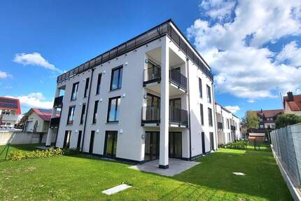 +NU-Burlafingen, 3-Zi.-Penthouse, 137,09 m² Wfl., 3. OG, Küche, Aufzug in die Wohnung, 2 TG-Stpl.+ 3 zimmer