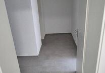Frisch renovierte 2 Zimmerwohnung mit Terrasse