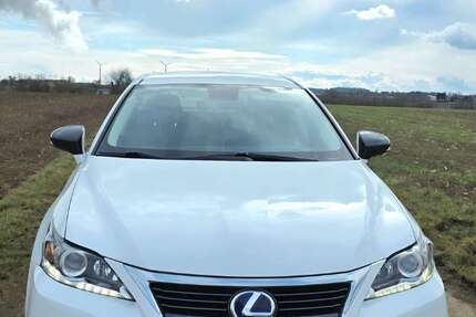 Lexus CT 200h 140.000 km 11.500 € Nellingen 89191
