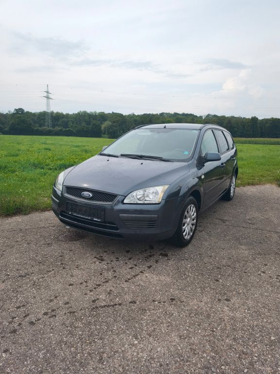 Ford Focus 148.314 km 2.500 € Illertissen 89257