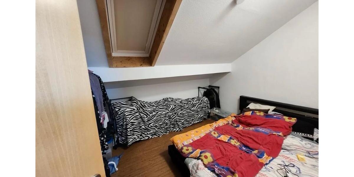 Dachgeschoßwohnung Ehingen (Donau) - 4 Zimmer, 64 m&sup2;, 160.000&euro; | Angebot:26673447