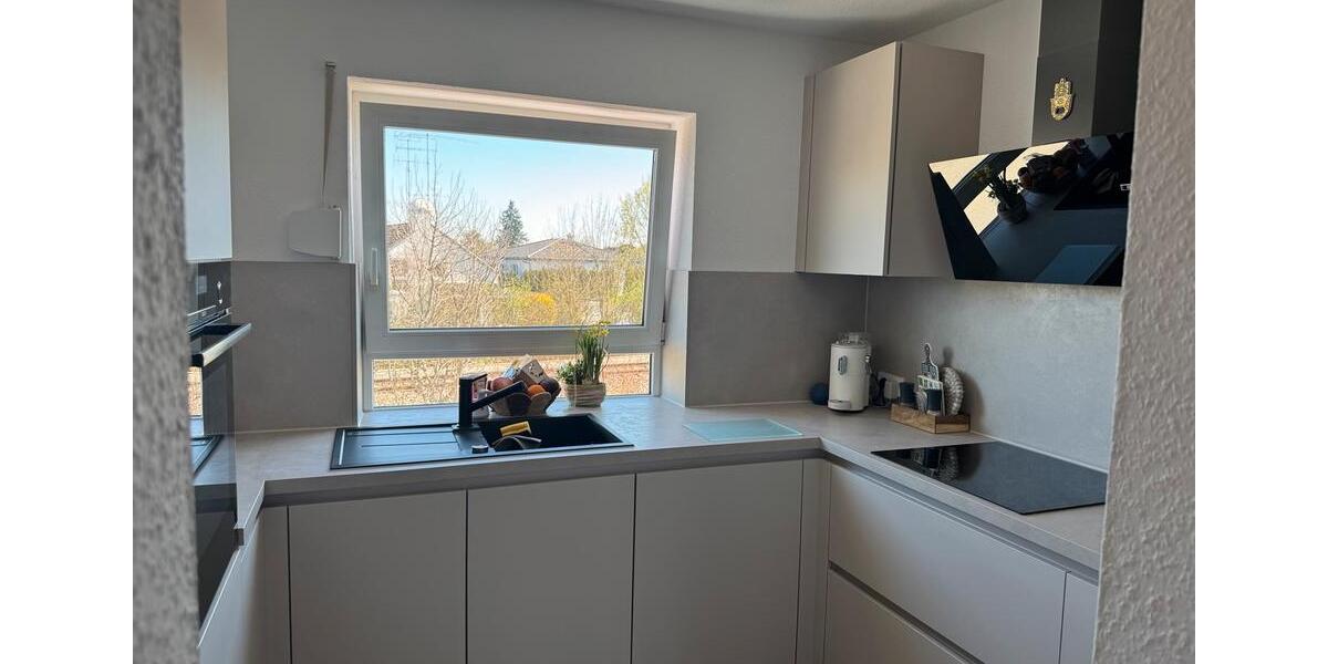 Etagenwohnung Neu-Ulm Burlafingen - 3.5 Zimmer, 82 m&sup2;, 1.590&euro; | Angebot:26267720