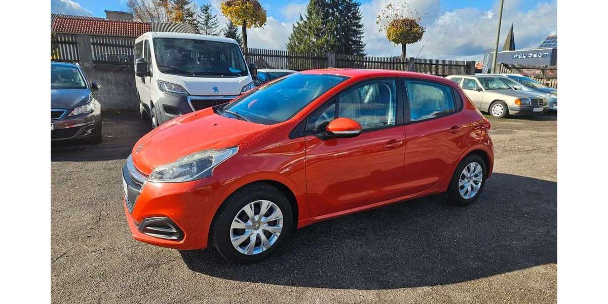 Peugeot 208 164.342 km 3.190 &euro; Altenstadt / Iller 89281