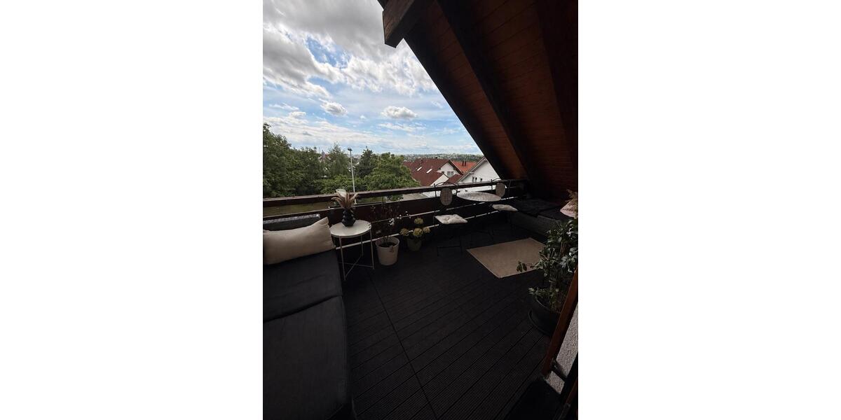 Dachgeschoßwohnung Blaustein - 3.5 Zimmer, 84 m&sup2;, 389.000&euro; | Angebot:26858521