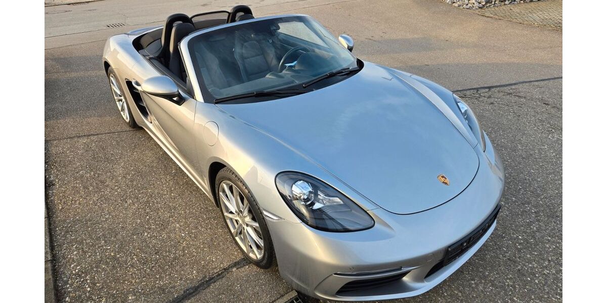 Porsche Boxster 49.800 km 53.600 € Weidenstetten 89197