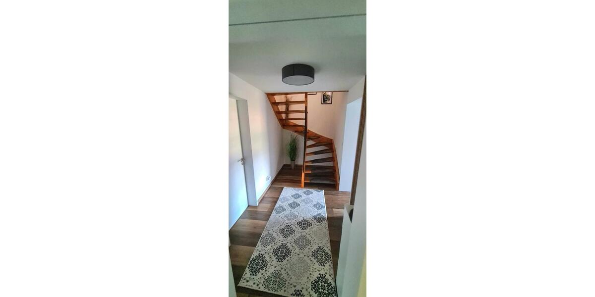 Doppelhaushälfte Herbrechtingen - 4.5 Zimmer, 129 m&sup2;, 389.000&euro; | Angebot:27079571