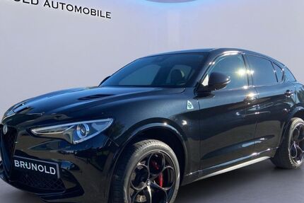 Alfa Romeo Stelvio 30.805 km 57.900 € Ulm 89081