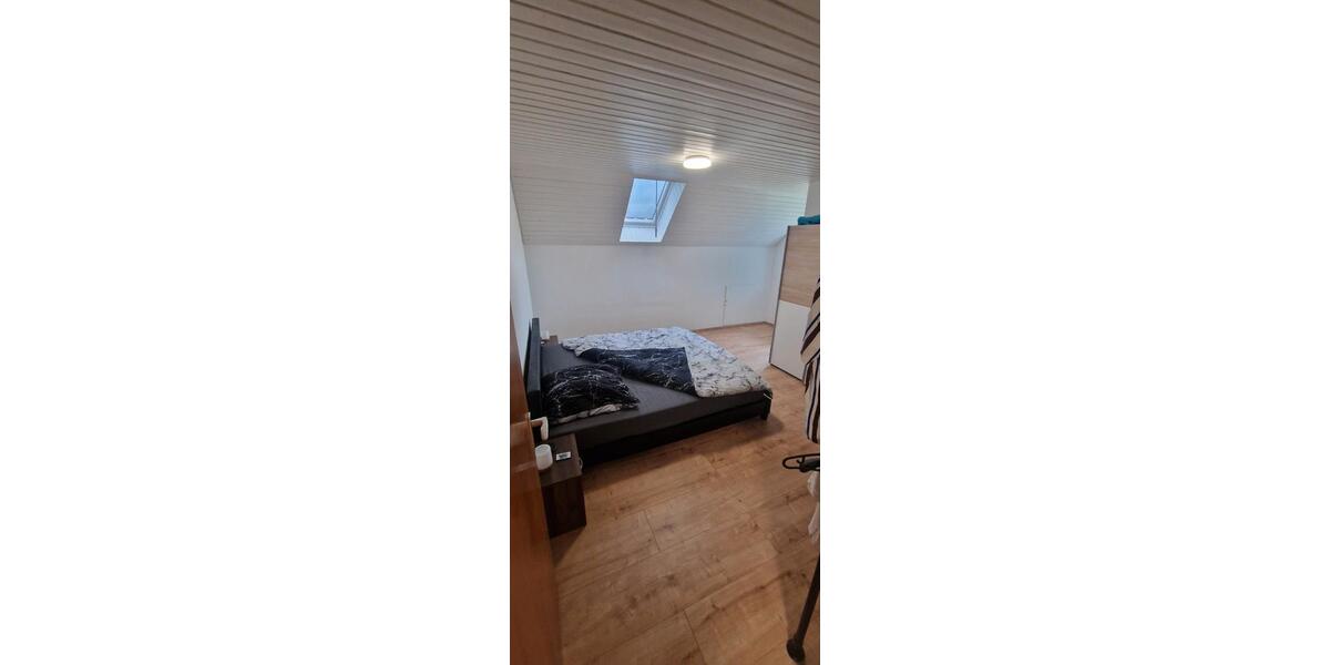 Dachgeschoßwohnung Ulm Söflingen - 2 Zimmer, 60 m&sup2;, 650&euro; | Angebot:26662142