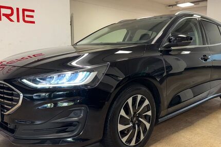 Ford Focus 90.000 km 15.990 € Amstetten 73340