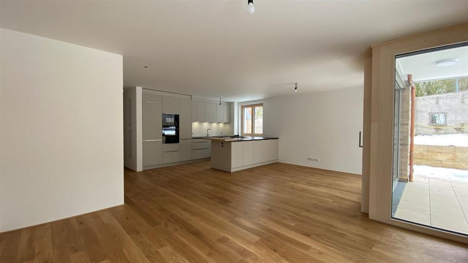 Etagenwohnung Ulm Söflingen - 3 Zimmer, 96 m&sup2;, 2.200&euro; | Angebot:24764548