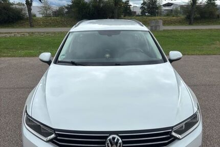 VW Passat 163.500 km 13.400 € Burgau 89331