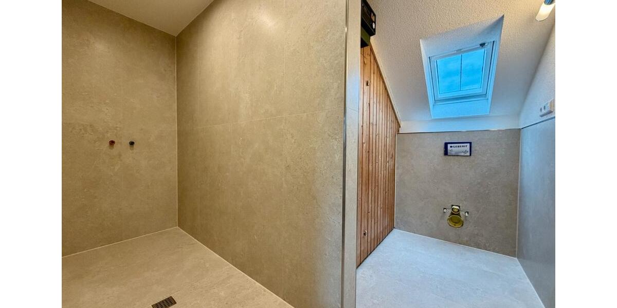 Dachgeschoßwohnung Erbach - 4 Zimmer, 97 m&sup2;, 950&euro; | Angebot:25491533