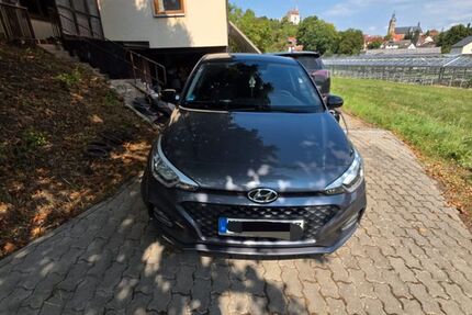 Hyundai i20 73.000 km 9.990 € Burlafingen 89233