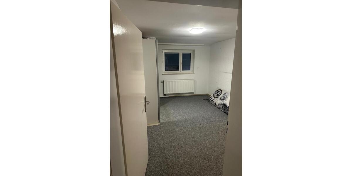 4-Zimmer Dachgeschoss Wohnung in Blaustein 3 zimmer