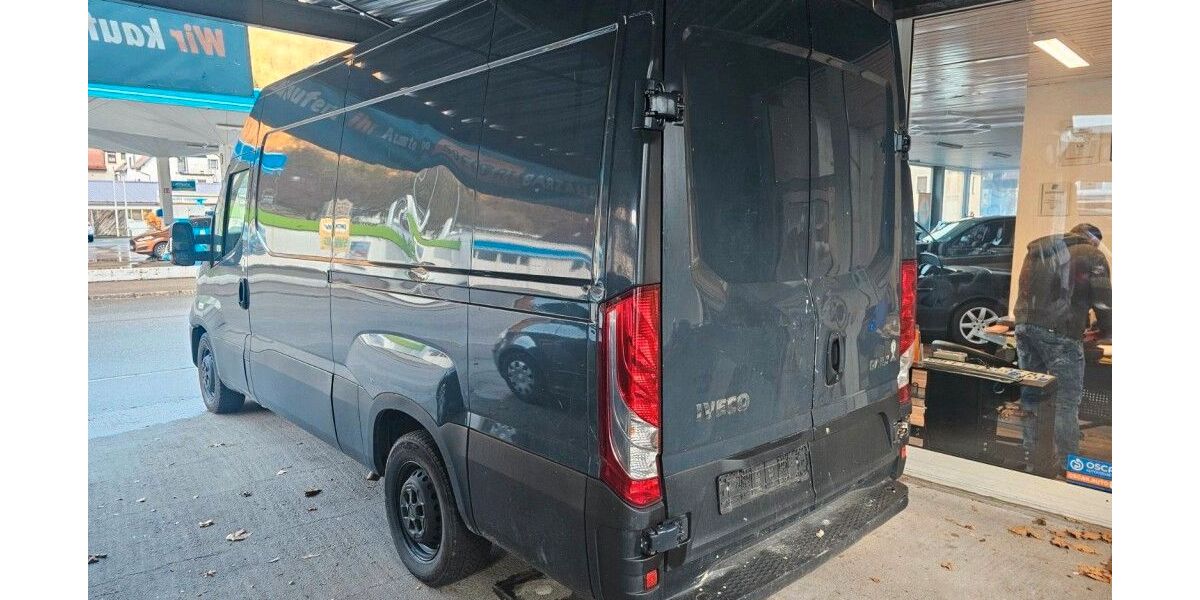 IVECO Andere 199.852 km 8.800 &euro; Geislingen an der Steige 73312