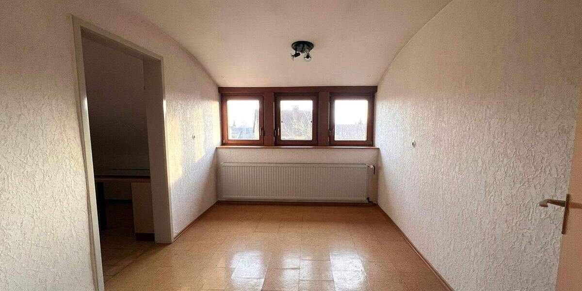 Mehrfamilienhaus, Wohnhaus Asselfingen - 8 Zimmer, 187 m&sup2;, 450.000&euro; | Angebot:23981342