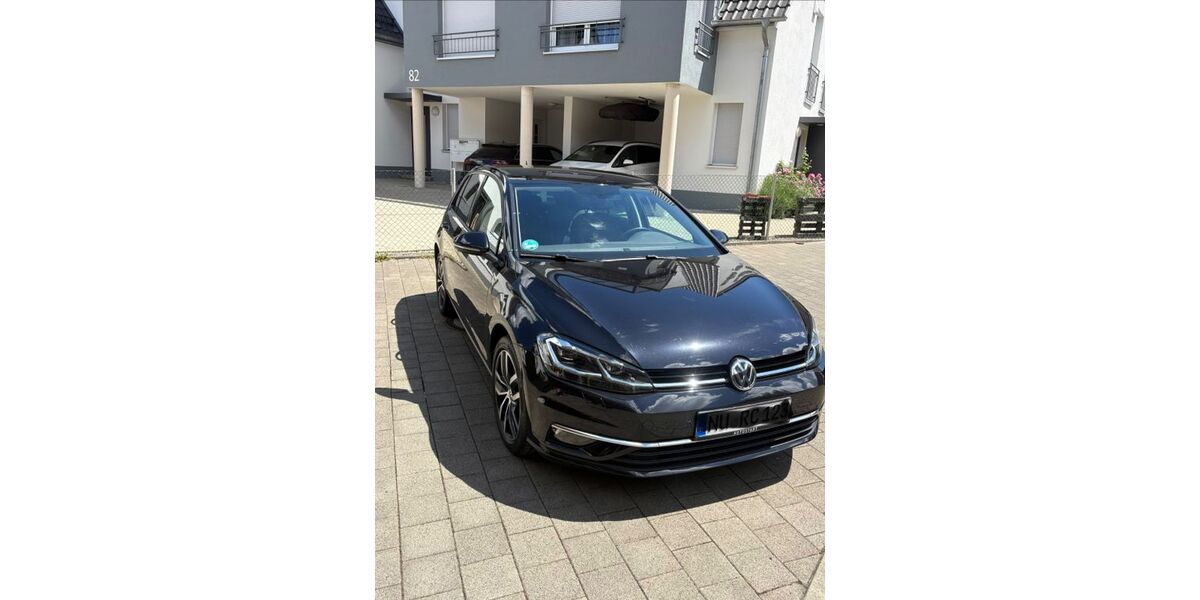 VW Golf 129.500 km 11.700 &euro; Elchingen 89275