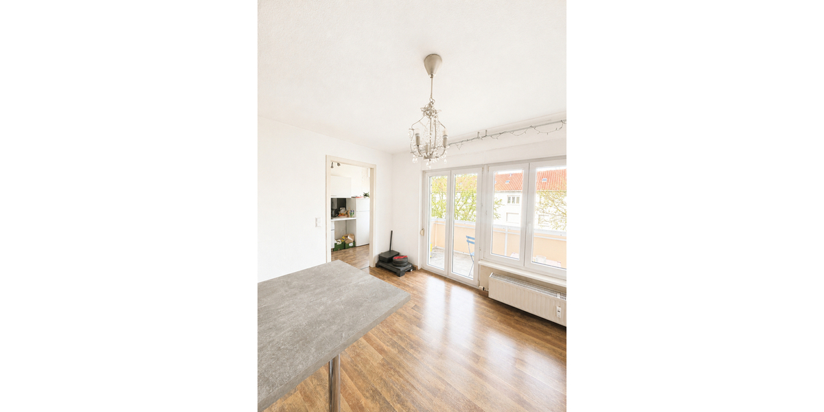 3-Zimmer-Wohnung mit zusätzlichem ausgebautem Zimmer im Dachgeschoss - Etagenwohnung Ulm Weststadt | Angebot:26491749