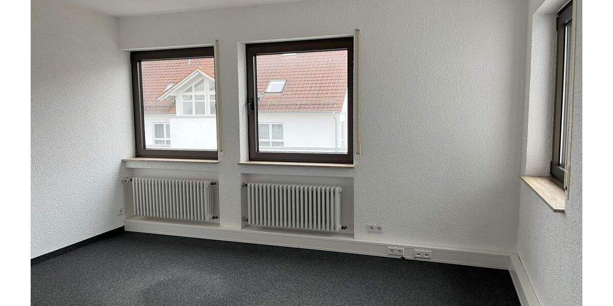 Gewerbeobjekt Ulm Einsingen - 1 Zimmer, 358 m&sup2;, 3.340&euro; | Angebot:24035095