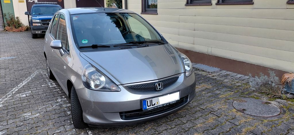 Honda Jazz 50.500 km 2.750 € Ulm 89079