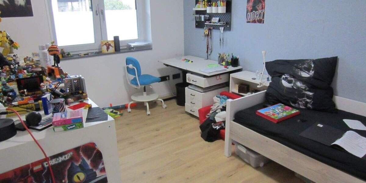 Einfamilienhaus Ehingen (Donau) Dettingen - 9 Zimmer, 230 m&sup2;, 718.000&euro; | Angebot:25680783