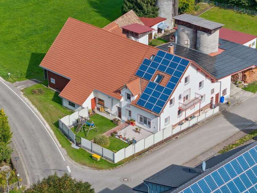 Haus zum Kaufen in Osterberg 415.000 € 185 m²