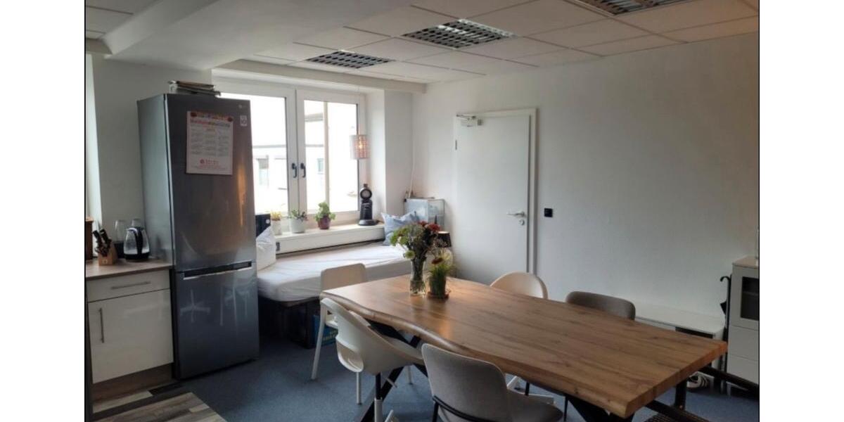 Möblierte WG-Zimmer in zentraler Lage 6 zimmer