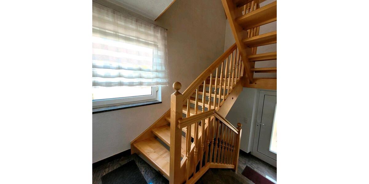 Einfamilienhaus Illerrieden - 7 Zimmer, 125 m&sup2;, 385.000&euro; | Angebot:26889285