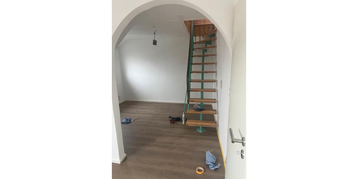 Dachgeschoßwohnung Illerrieden - 3 Zimmer, 58 m&sup2;, 1.100&euro; | Angebot:24936952