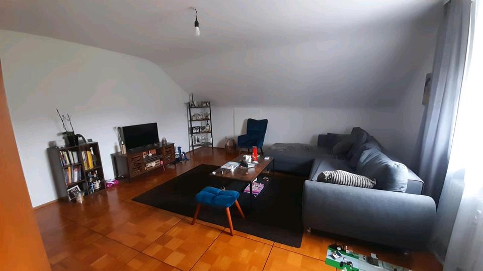 Dachgeschoßwohnung Achstetten - 4 Zimmer, 80 m&sup2;, 1.100&euro; | Angebot:24712654