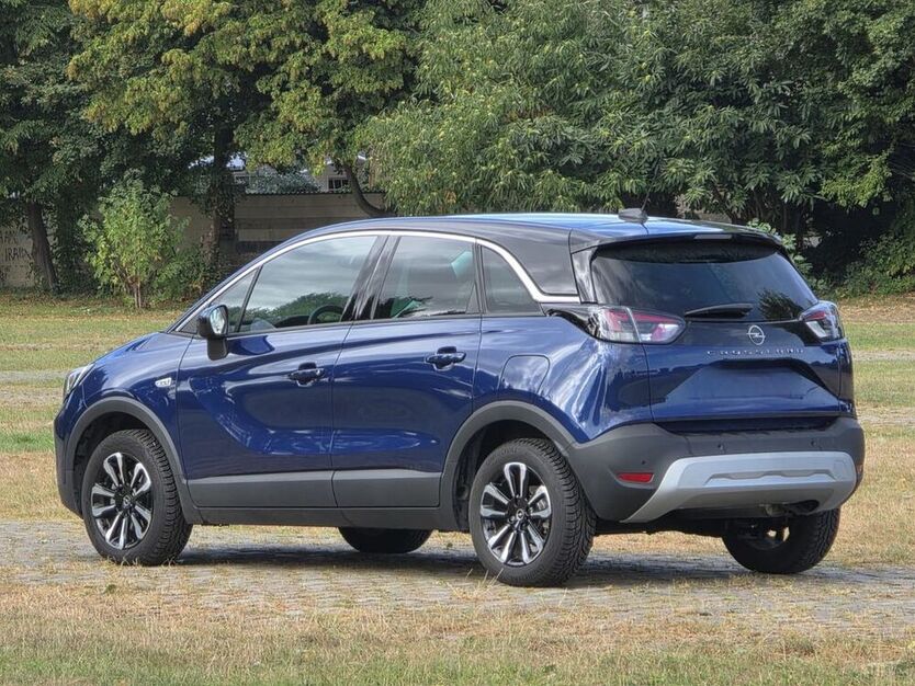 Crossland (X)
