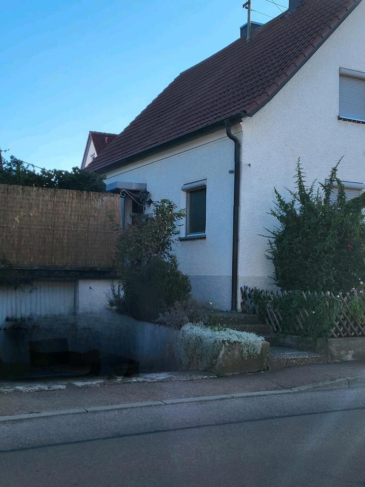 Freistehendes EFH mit Garage in Reisensburg zimmer