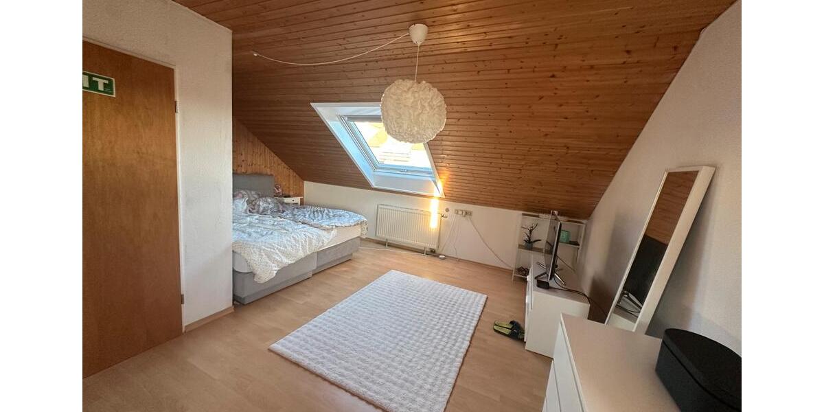 Geräumiges Reiheneckhaus in ruhiger Lage von Günzburg 6 zimmer