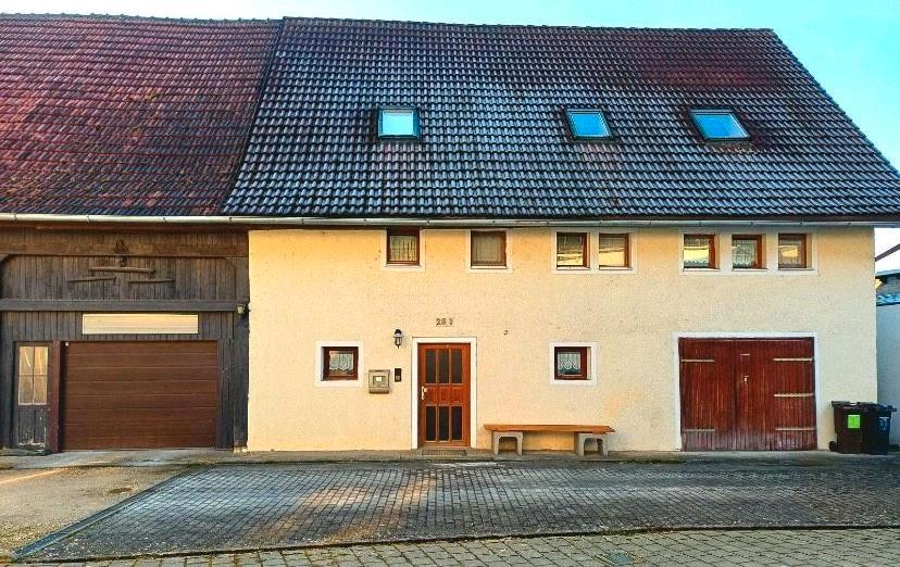 Einfamilienhaus Ehingen (Donau) - 9 Zimmer, 165 m&sup2;, 290.000&euro; | Angebot:26950369