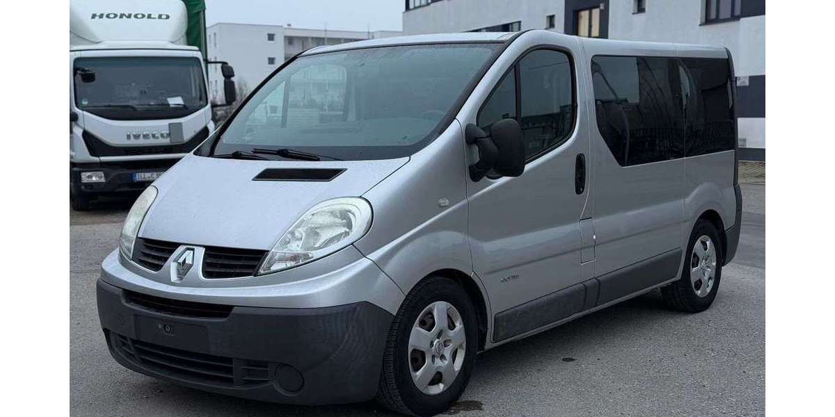 Renault Trafic 300.000 km 5.690 € Senden 89250