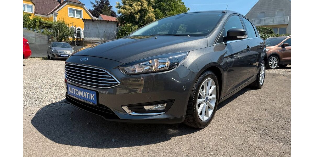 Ford Focus 48.000 km 11.800 &euro; Ichenhausen 89335