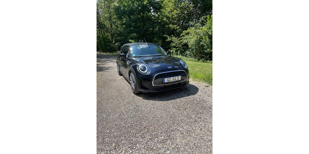 Mini Cooper Cabrio 22.000 km 26.600 &euro; Kötz 89359